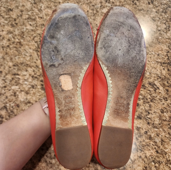 TORY BURCH Rounded-Square-Toe Ballet Flats - Red/Orange - 6.5 - Picture 7 of 10